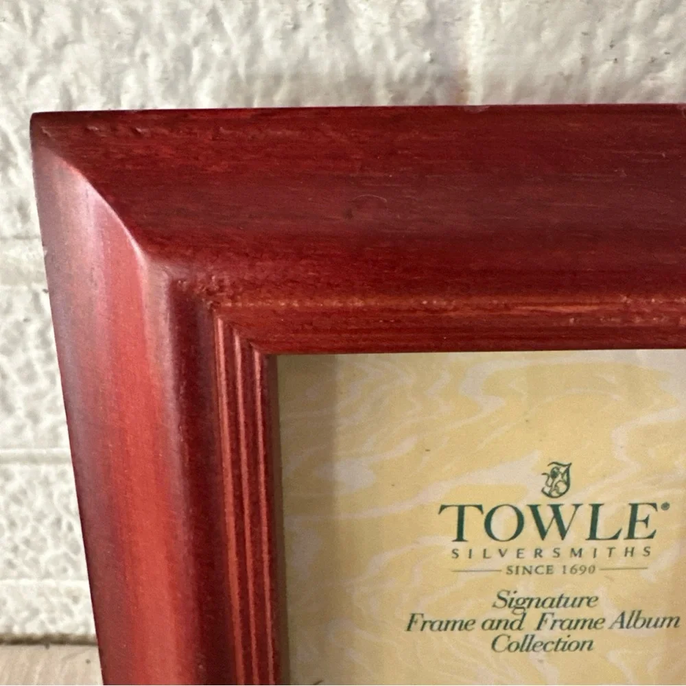TOWLE SILVERSMITHS NATURAL WOOD 3.5X5 PICTURE FRAME